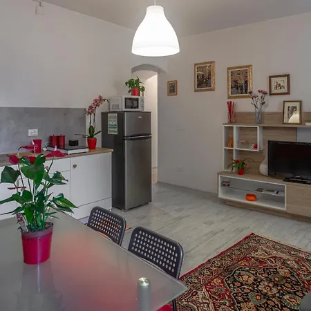 Apartment All'ombra Del Campanile